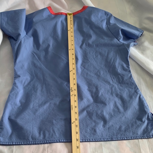 Scrub Tops (3) Women’s Medium Navy Blue Pink WonderWink Prints Maeve ScrubStar - Picture 15 of 16